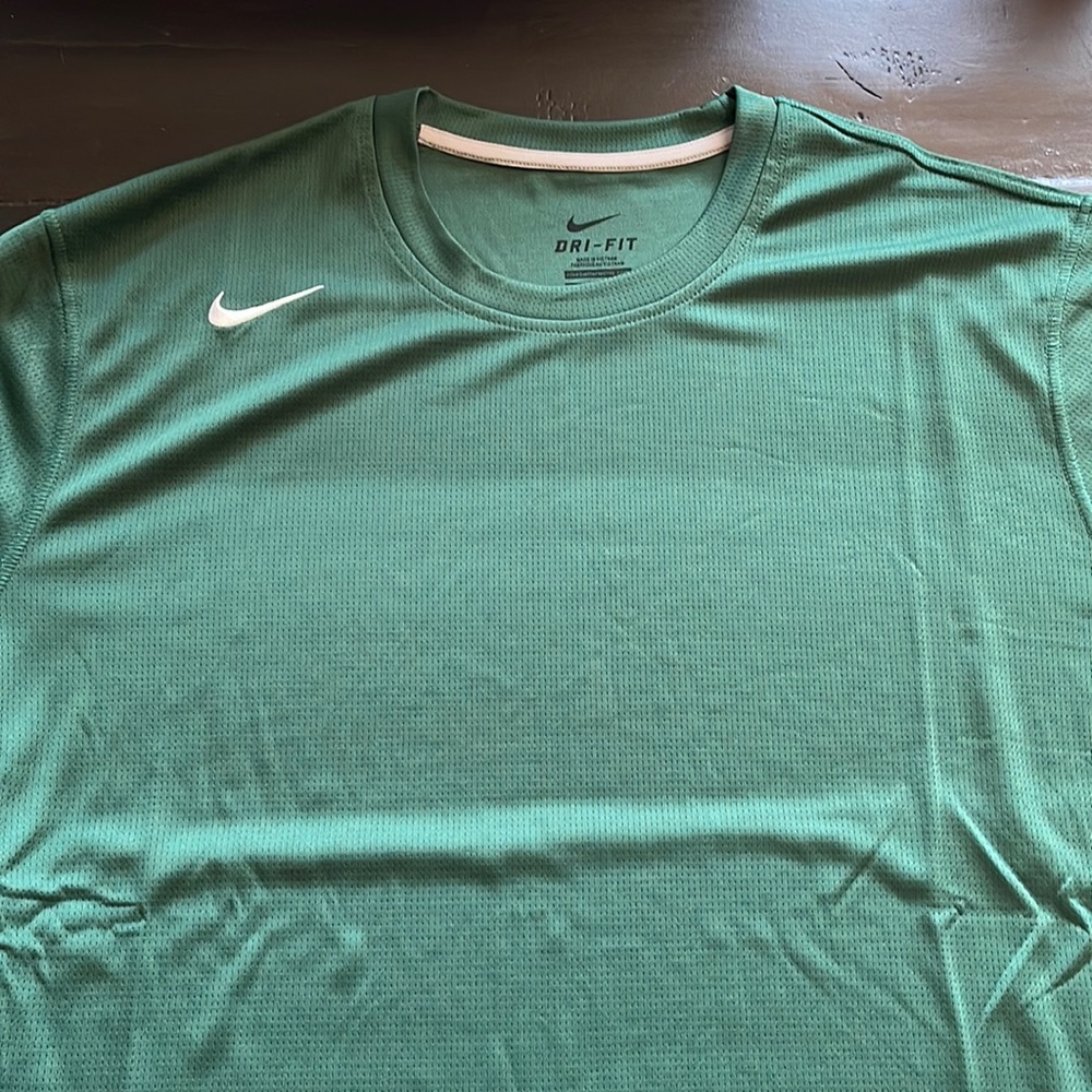 Nike dry Fit mens Tshirt